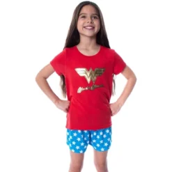 DC Comics Girls' Wonder Woman Gold Foil Logo Shirt And Shorts Pajama Set WW Logo 11 DC Comics Girls' Wonder Woman Gold Foil Logo Shirt And Shorts Pajama Set WW Logo -Intimo GUEST 063b6f3f 1645 45aa 8f6e c2286b1aeecc