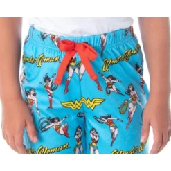DC Comics Girls' Wonder Woman Vintage Allover Pattern Pajama Pants Vintage Wonder Woman -Intimo GUEST d2a514b4 f11c 4c21 86a9 0439d9cd5467