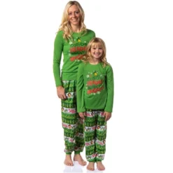 Elf The Movie Womens' And Girl's Film Cotton-Headed Ninny-Muggins Jogger Pajama Set Green -Intimo GUEST e4dcfa23 b727 41d7 bce9 605335c2ee21